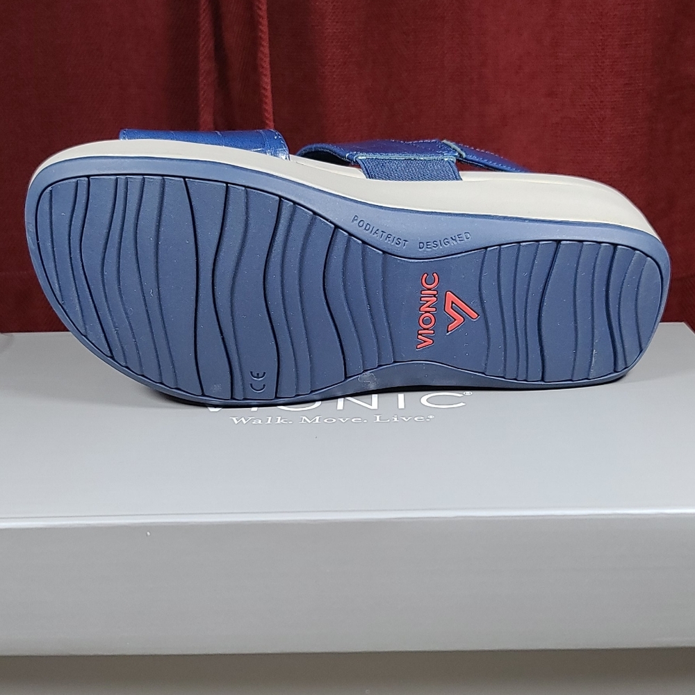 Vionic Roma Platform Sandals - Picture 5 of 5